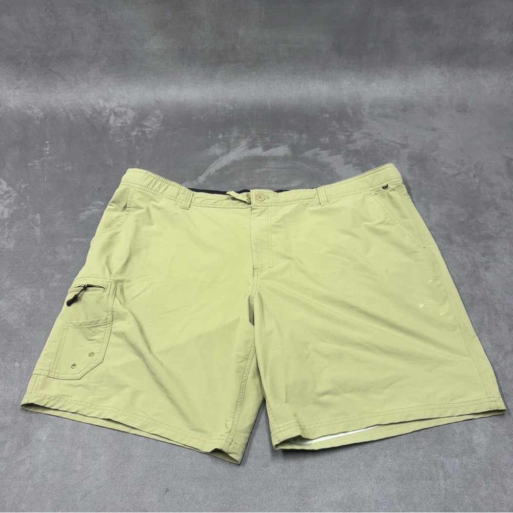 Realtree chino Men's Tan Cargo Shorts 2XL Mens beige belt zip up pockets outdoor